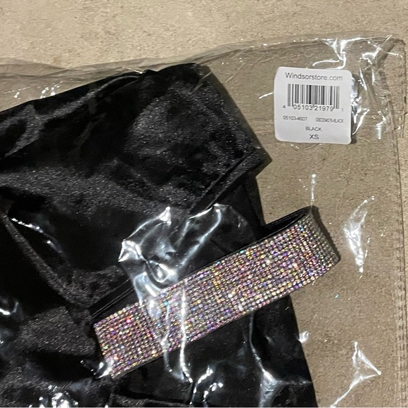 Hot Formal / Date Party Dress - Picture 2 of 3